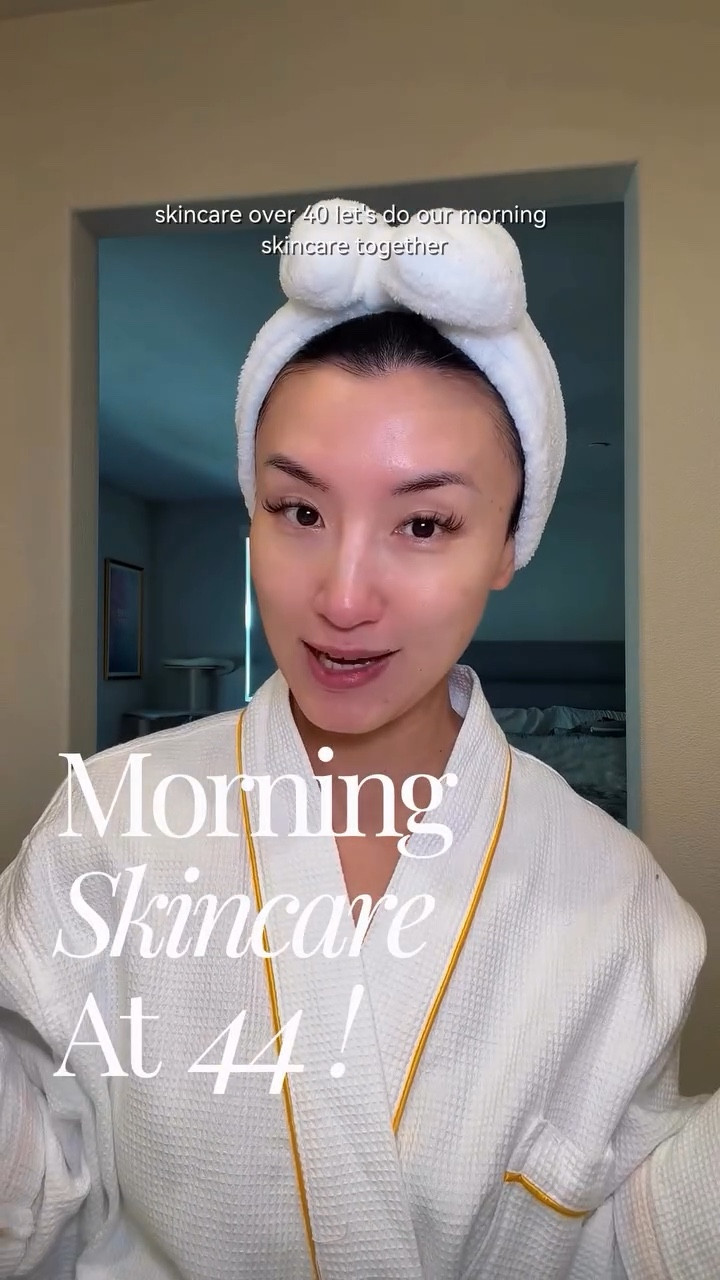 Skincare Over 40 ✨ | Quick Morning GRWM (Zoom Edition)

Some mornings, it’s all about keeping things simple, effective, and fast—especially before a Zoom call 💻

This routine is my go-to when I want my skin to look hydrated, calm, and put together without overthinking it 🤍

Here’s what I used today:
💧 Abib Rose Water Serum
🌿 Kiehl’s Iris Extract Essence
✨ TIRTIR SOS Serum
🍊 Lenox Sixteenth “The Preservationist” Vitamin C Cream Serum
🧴 First Aid Beauty Ultra Repair Cream
☀️ SunsolveMD Correct + Fade SPF
Nothing complicated—just layers that work together so my skin looks fresh and ready for the day 🙌

#SkincareOver40 #MorningRoutine #GRWM #ZoomReady #MatureSkinCare

#LTKBeauty #LTKOver40 #LTKmorningroutine