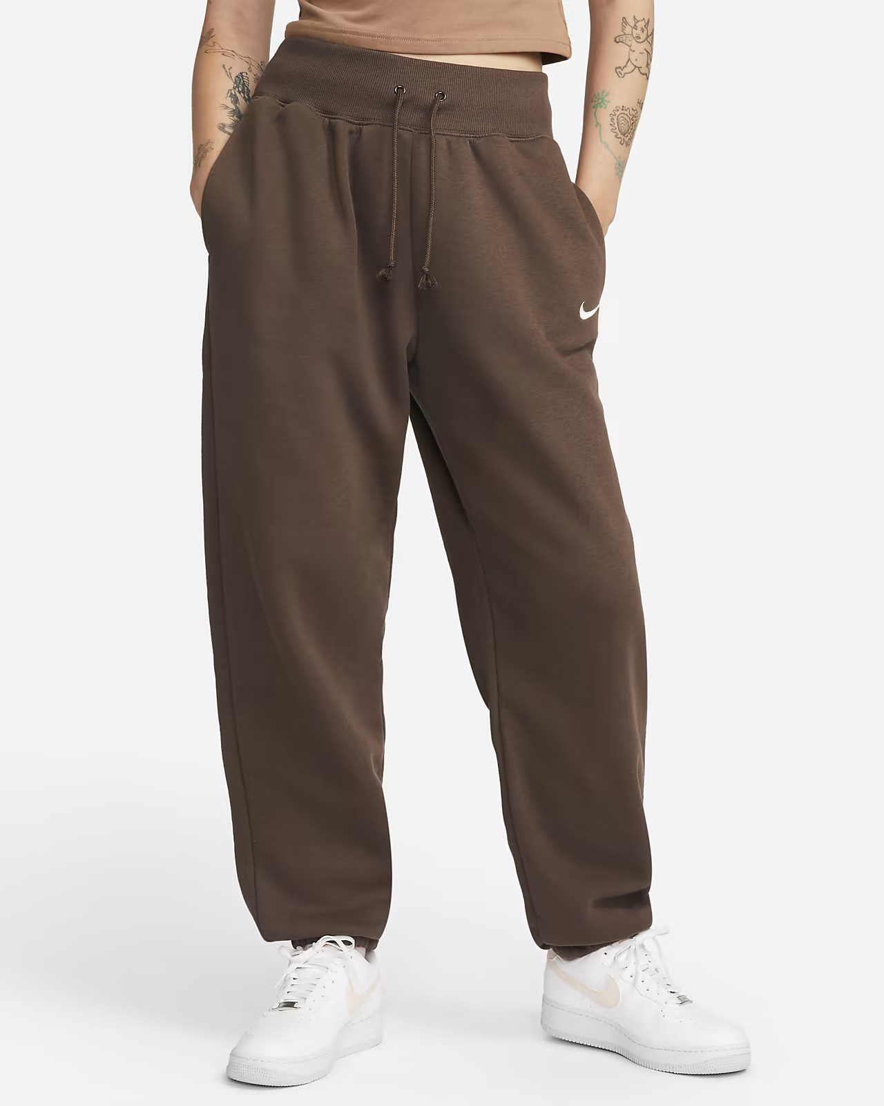 Women's High-Waisted Oversized Tracksuit Bottoms | Nike (UK)