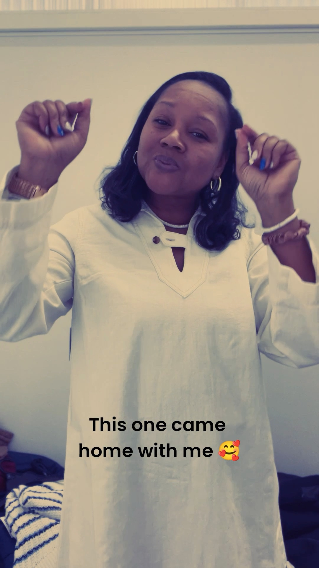 New arrival at Old Navy! Long-sleeve popover jean mini dress in the color Ecru! I tried on a size large! I am 5'4", 170 pounds

#LTKMidsize #LTKFindsUnder50 #LTKSaleAlert