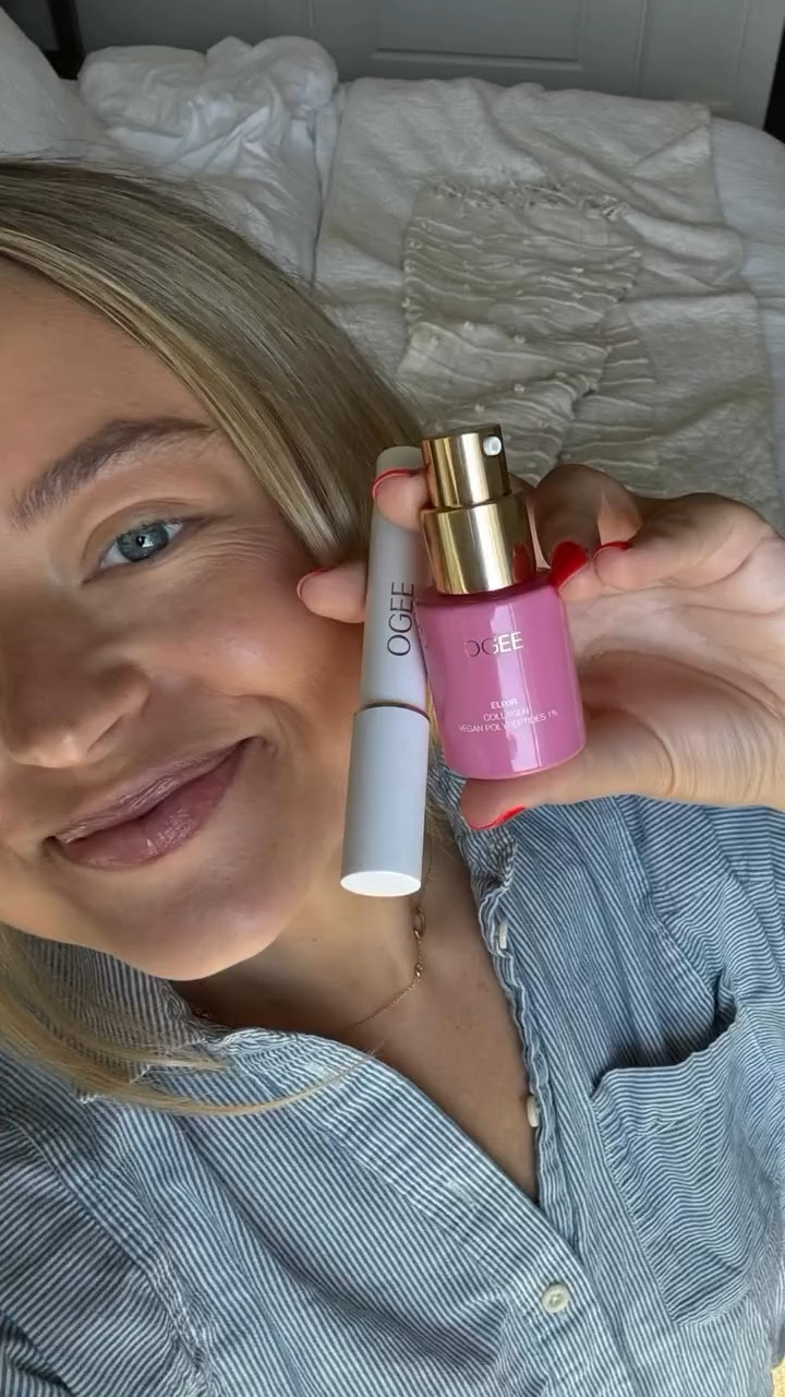 Glow up, leveled up ✨ @ogee’s Elixir Collagen Boost is your new skin secret. Use my code CARRIEDAVIS15 / link in bio 

#beyondcleanbeauty #ogee #OgeeCollagenElixir #ad