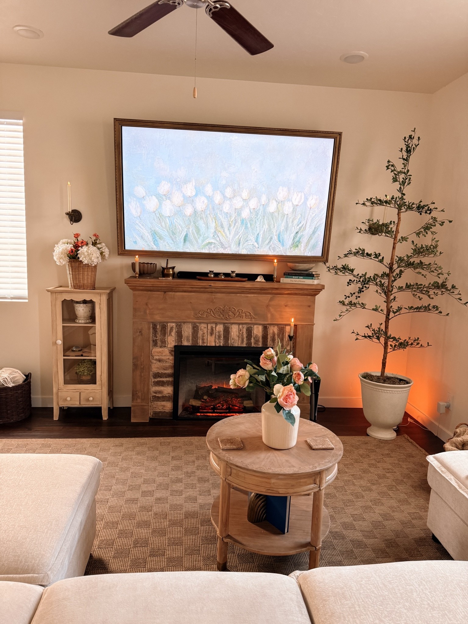 My living room & fireplace! 😊
#AmazonFinds #Target #Fireplace #RentalHome #DIY

#LTKHome #LTKSeasonal