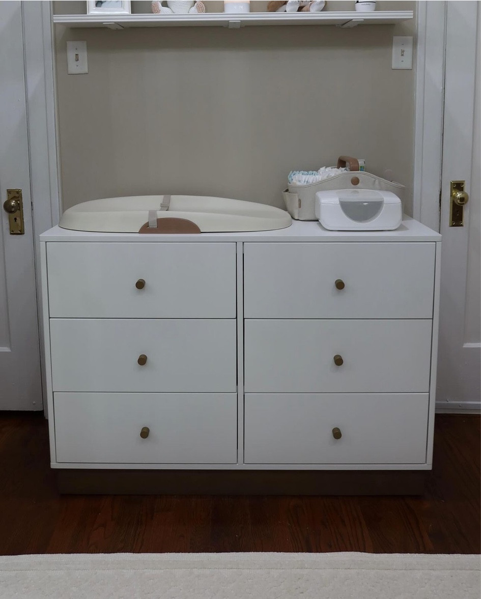For my baby’s nursery I chose the @deltachildren James dresser with interlocking drawers in the color white with details in acorn and vintage gold ✨

Interlocking drawer system limits the number of drawers that can be opened at one time. Durable and easy to clean finish as well as easy to assemble. Available on @deltachildren @amazon @target 

#LTKBump #LTKHome #LTKBaby