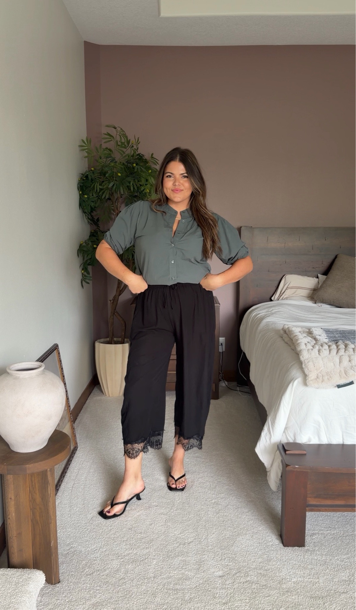 Amazon work outfit / teacher outfit 

Midsize, size 12, size 14, mom style, curvy outfit, thick tummy approved, business casual

#LTKWorkwear #LTKMidsize
