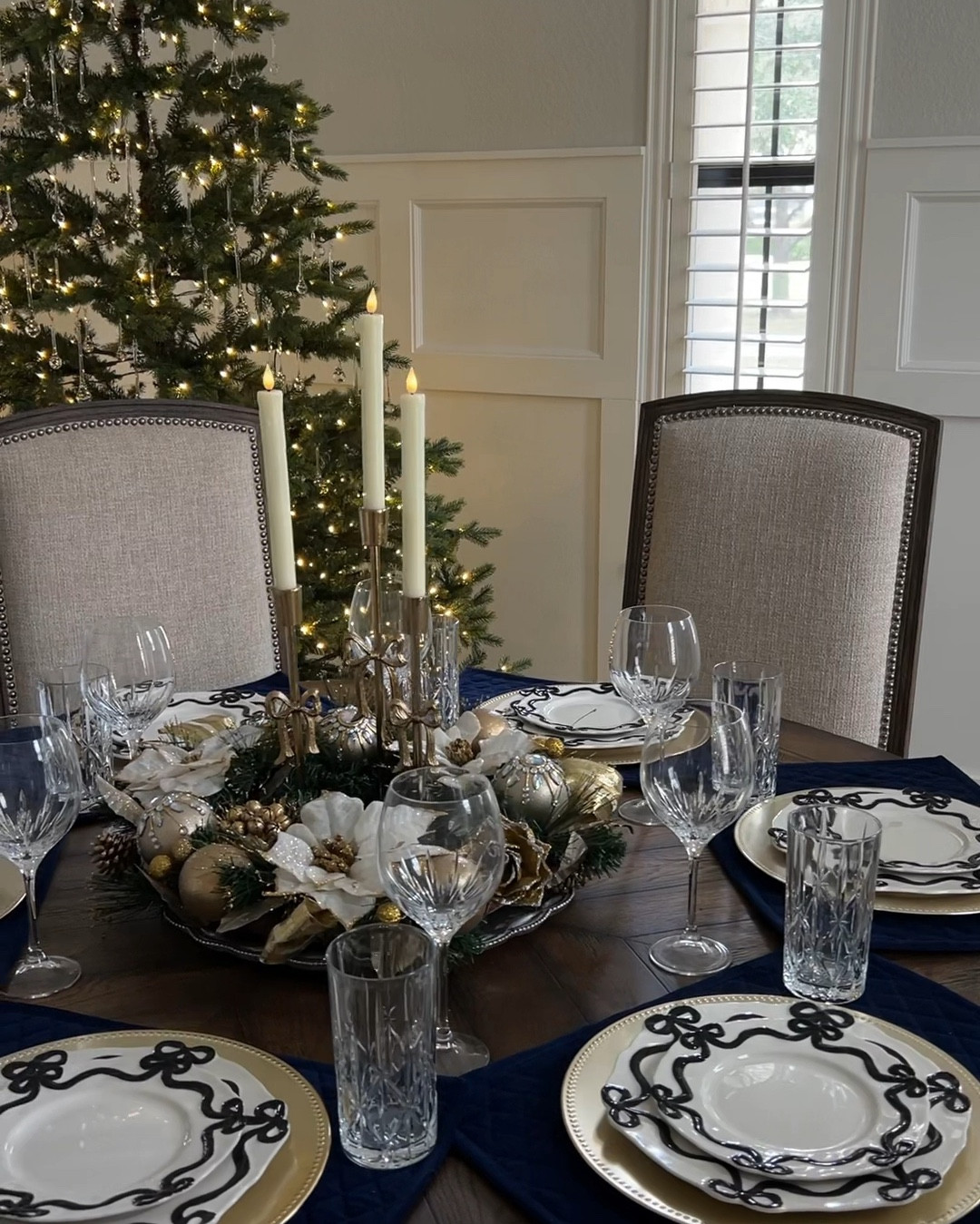 Holiday Dinjng Room + Beautiful Tablescape Bow theme 

#LTKFindsUnder100 #LTKSeasonal #LTKHoliday