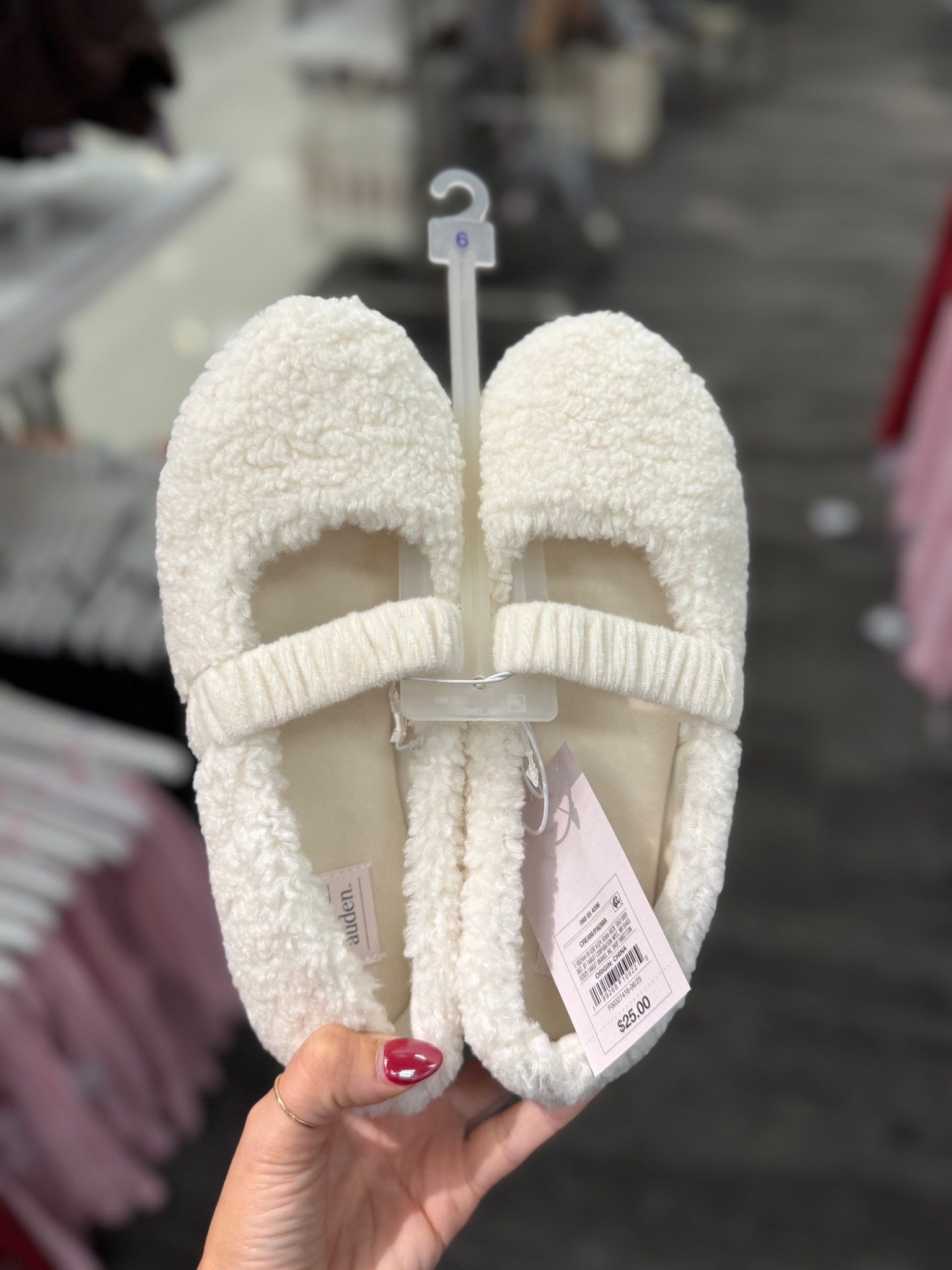 So soft 🧸🤩💫




#LTKStyleTip #LTKFindsUnder50 #LTKSeasonal