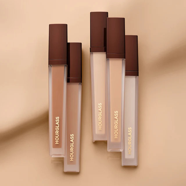 ILLUSION LUMINOUS GLOW FOUNDATION SPF 30 | Hourglass Cosmetics