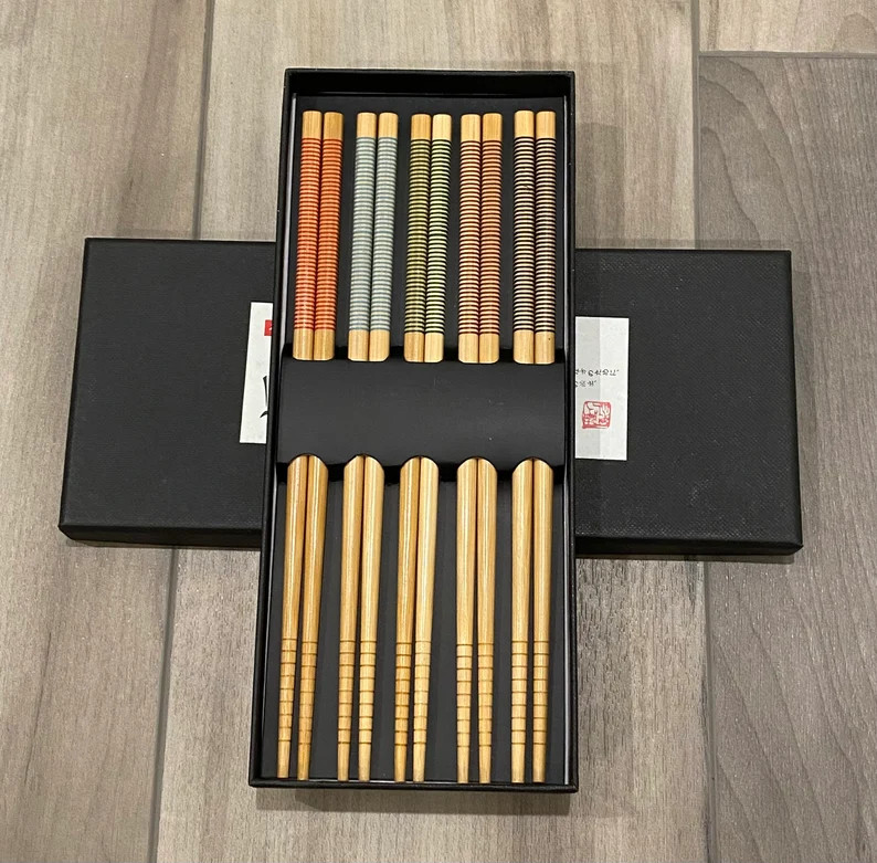 Japanese Wooden Chopsticks, Set of 5 Pairs With Black Gift Box, Kitchen Utensils, Gift Set - Etsy | Etsy (US)