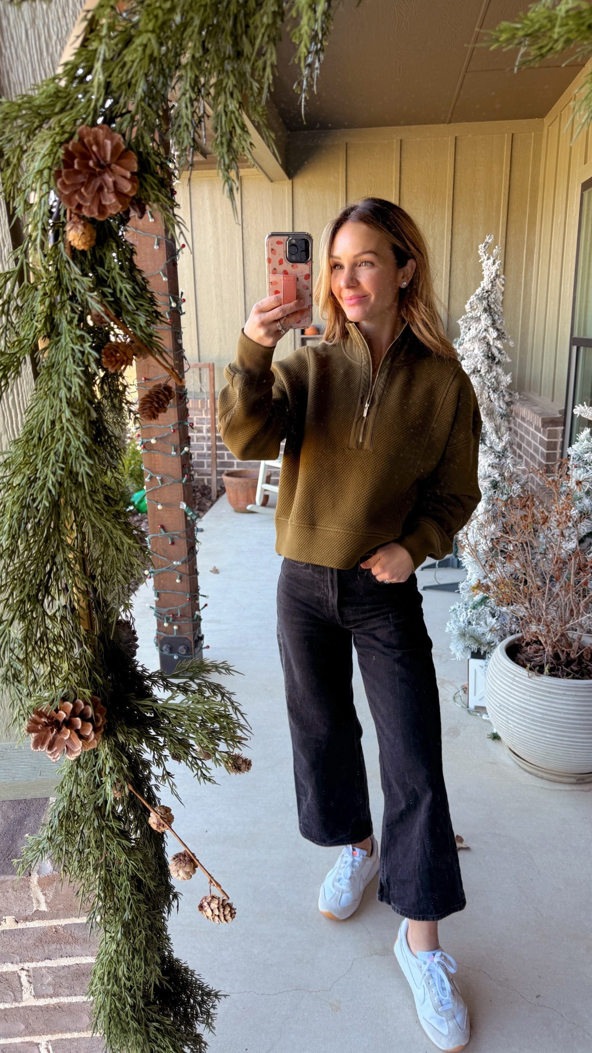 This pullover is so elevated and on sale! I love the texture. I’m wearing an XS. Size down! 

#calia #pullover #scuba 

#LTKSaleAlert #LTKootd #LTKGiftGuide