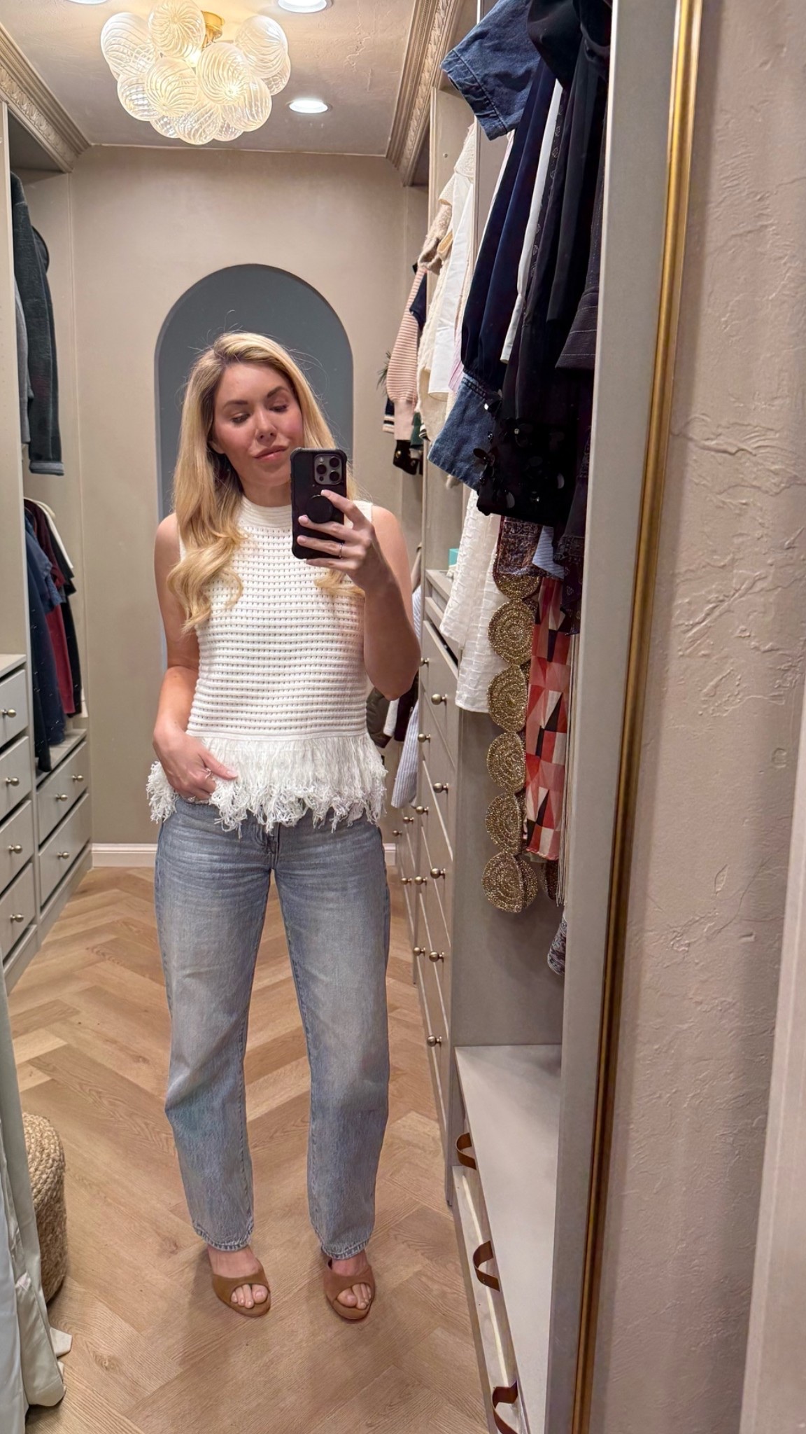 Easy high/low outfit 
Always get so many compliments on this Amazon top!

#LTKootd #LTKgrwm #LTKdayinmylife