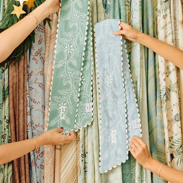 Meredith Ellis x Weezie Wreath Sash | Weezie Towels