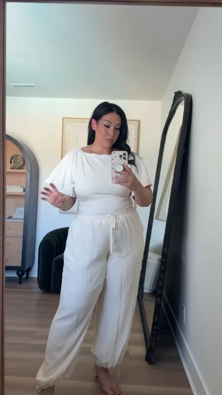 Midsize Abercrombie outfit!
-
-
-
Summer style, midsize style, midsize fashion, summer dress, summer outfit

#LTKootd #LTKMidsize