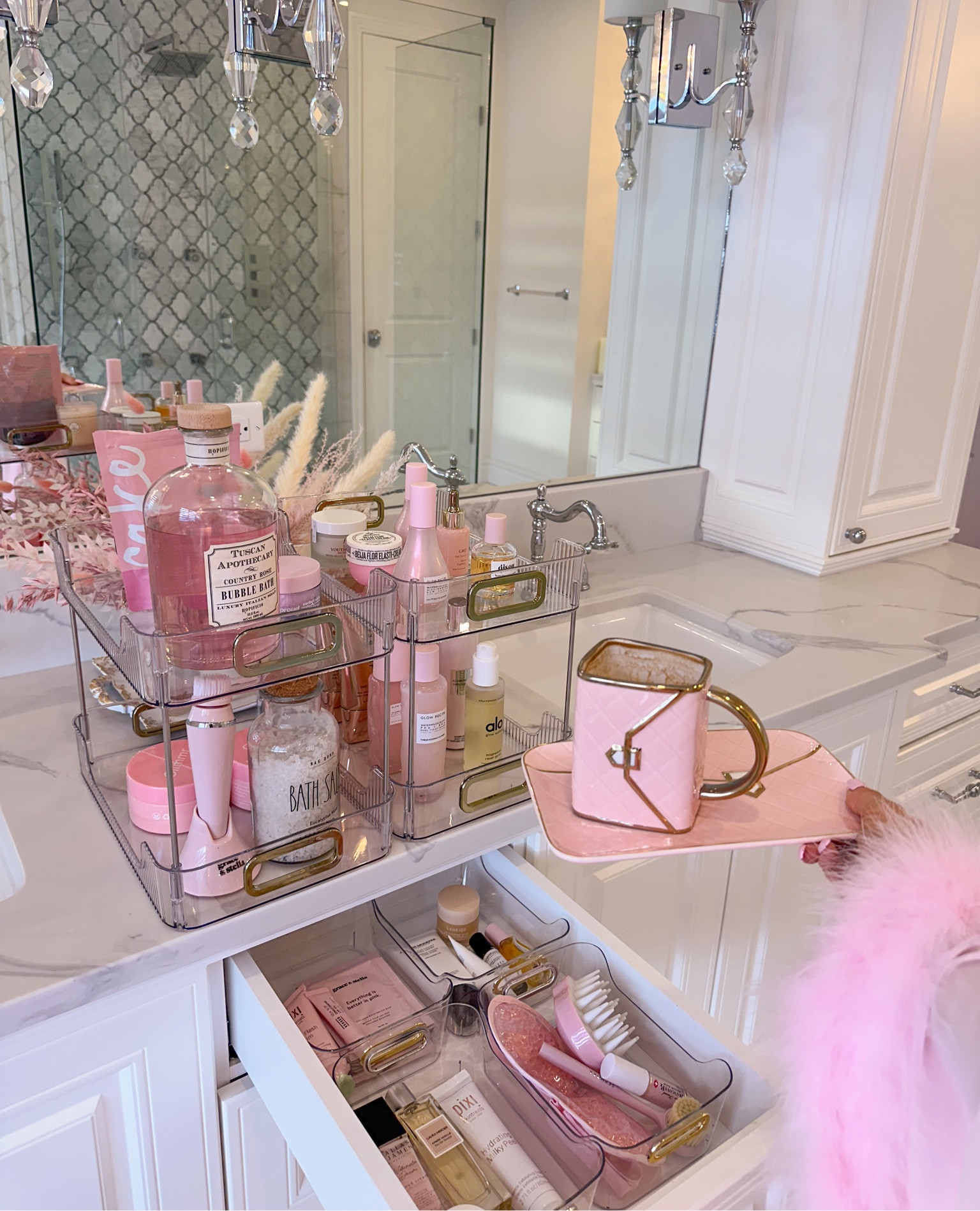 Bathroom obsessed!☁️🛁🎀

#LTKSpringSale #LTKhome #LTKSeasonal