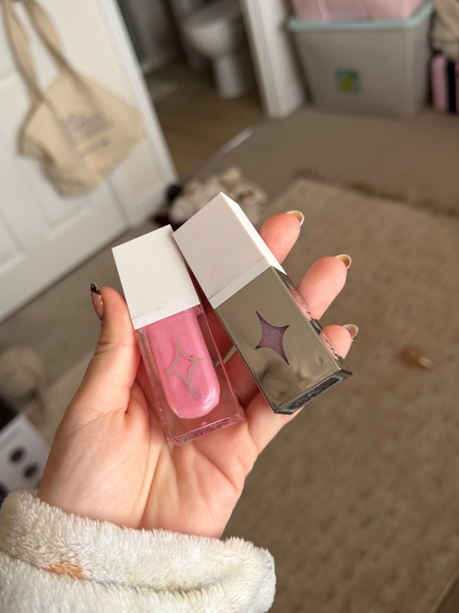 half magic gloss + glitter 