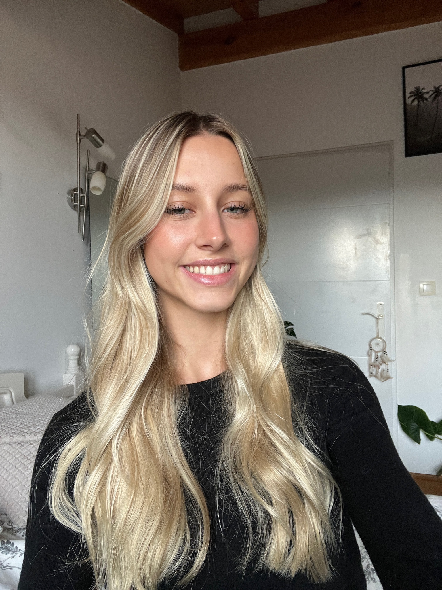 Ma routine makeup ✨🐻

Les produits : 
spray @corinedefarme
crème visage @typologyparis 
anti cerne @narsissist 
blush @tartecosmetics 
bronzer @guerlain 
poudre @fentybeauty 
highlighter @toofacedlovesfrance 
mascara @toofaced 
baume à lèvres @loccitane_fr 

#routinemakeup #makeuproutine #fashionstyle #blogger #ootdfashion #makeuptutorial #makeuplook 

#LTKstyletip #LTKeurope #LTKbeauty