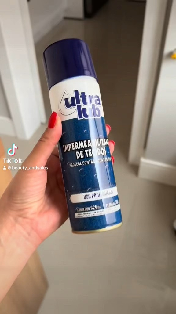 Tênis novo? Bolsa nova? Casaco novo? 
Passe impermeabilizante e garanta efeito novo por mais tempo. 

#LTKbeauty #LTKbrasil