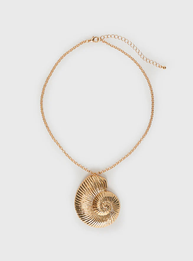 Bucatini Shell Necklace Gold | Princess Polly US