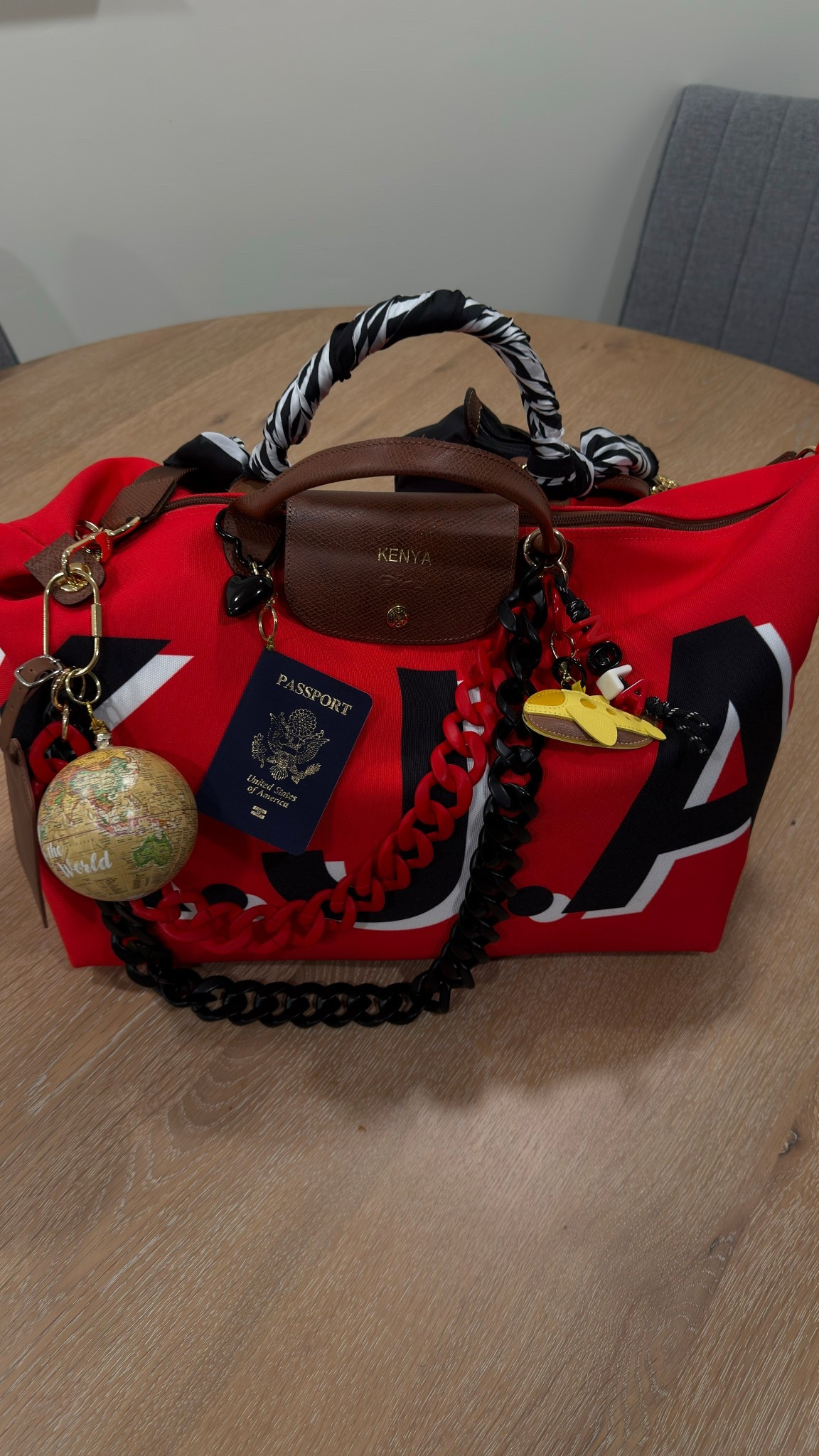 Longchamp Travel Bag

#LTKTravel #LTKStyleTip #LTKItBag