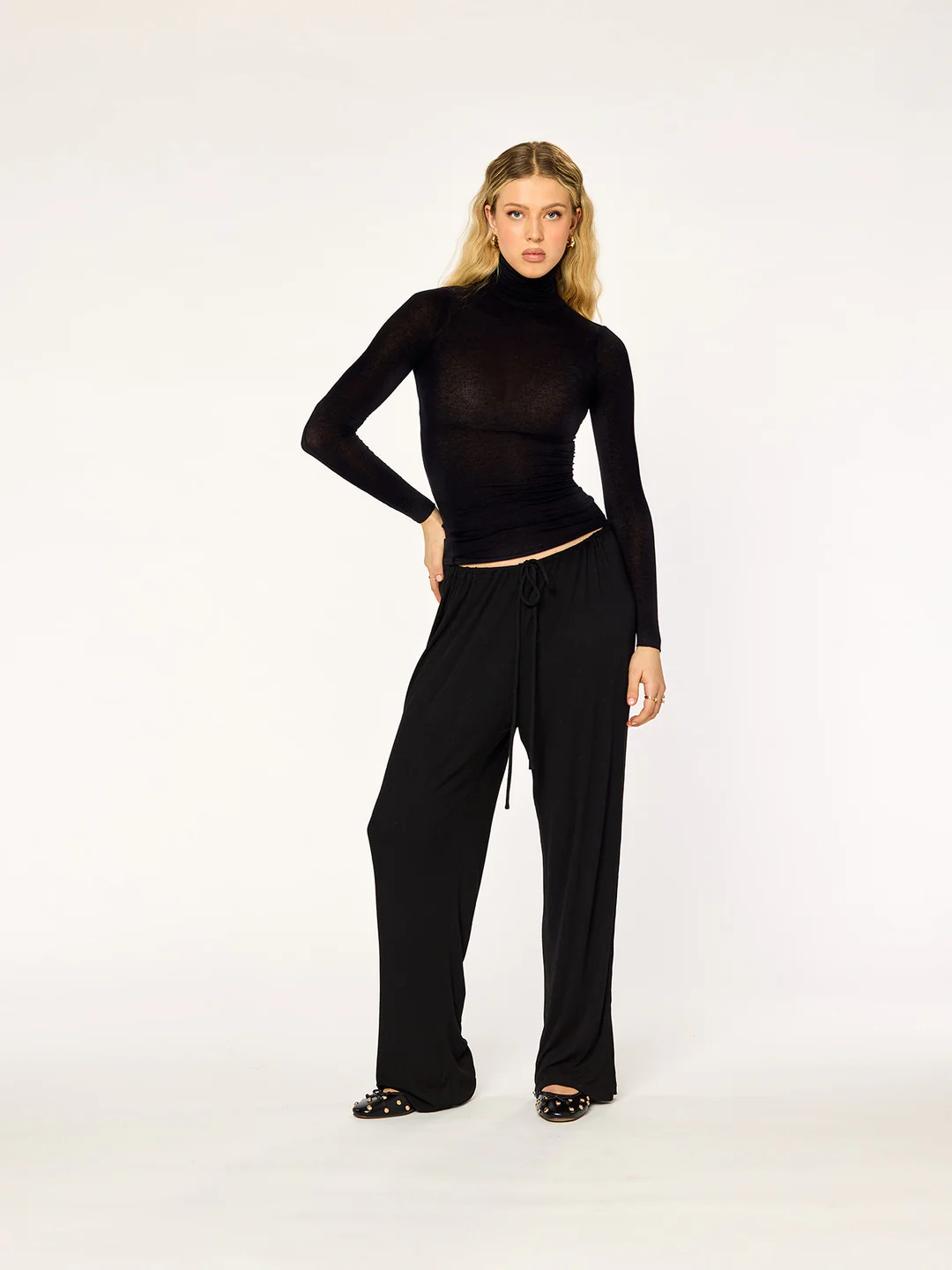 EASE - Lounge Pants • Black | Ninety-9