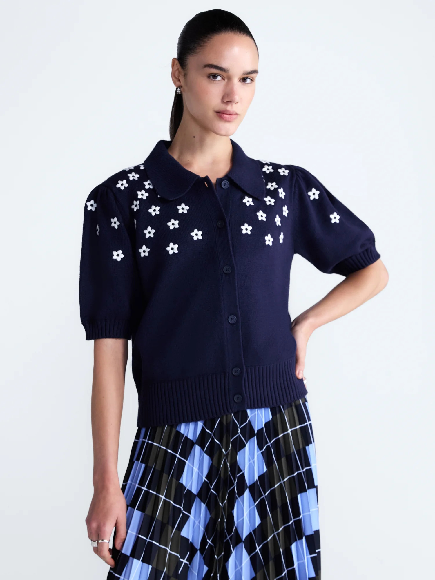 Free Assembly Women's and Women's Plus Embroidered Cardigan Sweater with Elbow Sleeves, Sizes XS-4X - Walmart.com | Walmart (US)
