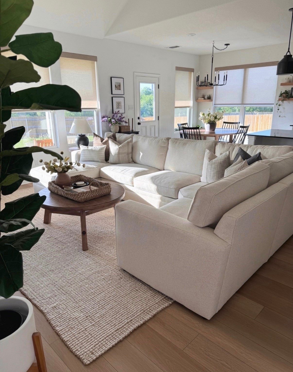 Living Room Inspo 🌿

Pottery barn sectional,
Neutral living room
Styling, coffee table, jute rug, gallery frames, kitchen dining 

#LTKFindsUnder100 #LTKFindsUnder50

#LTKSeasonal #LTKHome #LTKSaleAlert