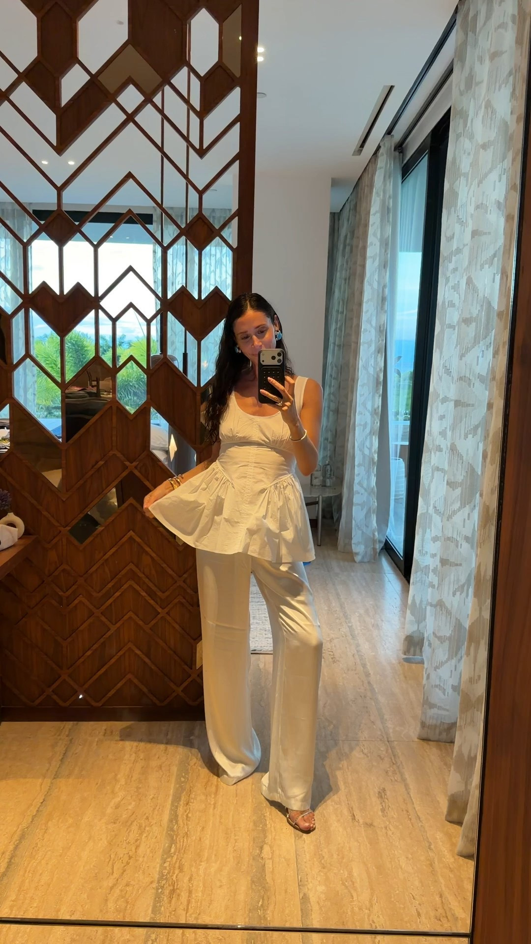 Last night in Mexico 🩵🐠

#LTKSeasonal #LTKTravel #LTKBeauty