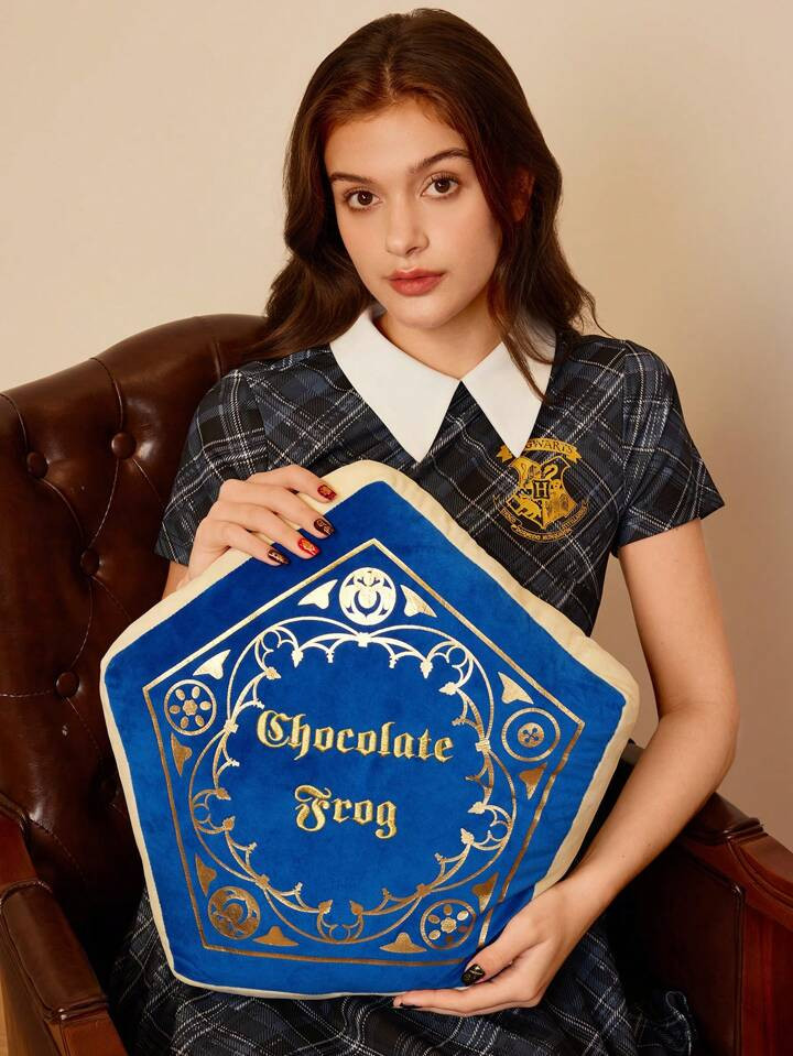 HARRY POTTER X SHEIN Letter Printed  Shaped Cushion | SHEIN