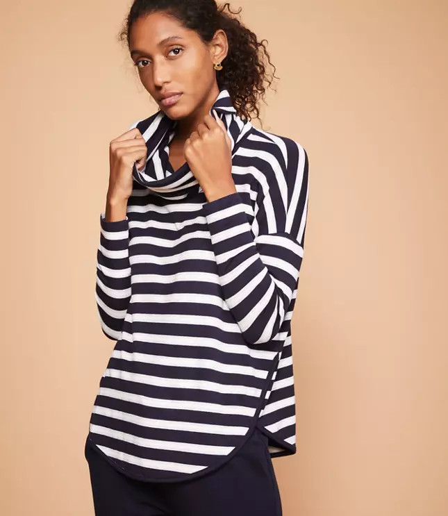 Lou & Grey Striped Signaturesoft Cowl Shirttail Top | LOFT | LOFT