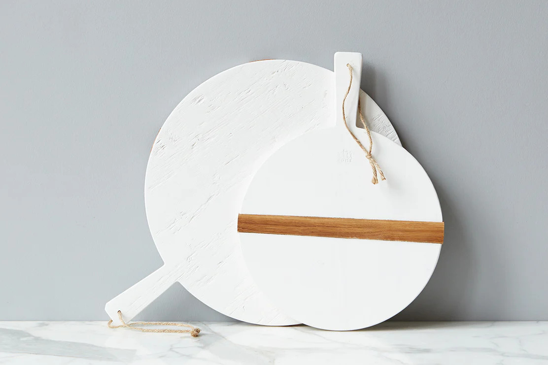 White Round Mod Charcuterie Board | etúHOME