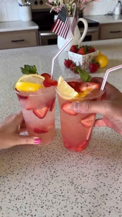 I couldn’t have a summer drink series without a strawberry drink 🍓🍋 

Comment STRAWBERRY and I’ll send you a message of the recipe and everything you need to add to c a r t 

#refreshingdrink #summerdrinks #strawberrylemonade #lemonade #healthydrinks healthy eating refresher strawberry healthy living

#LTKSeasonal #LTKfoodie #LTKHome