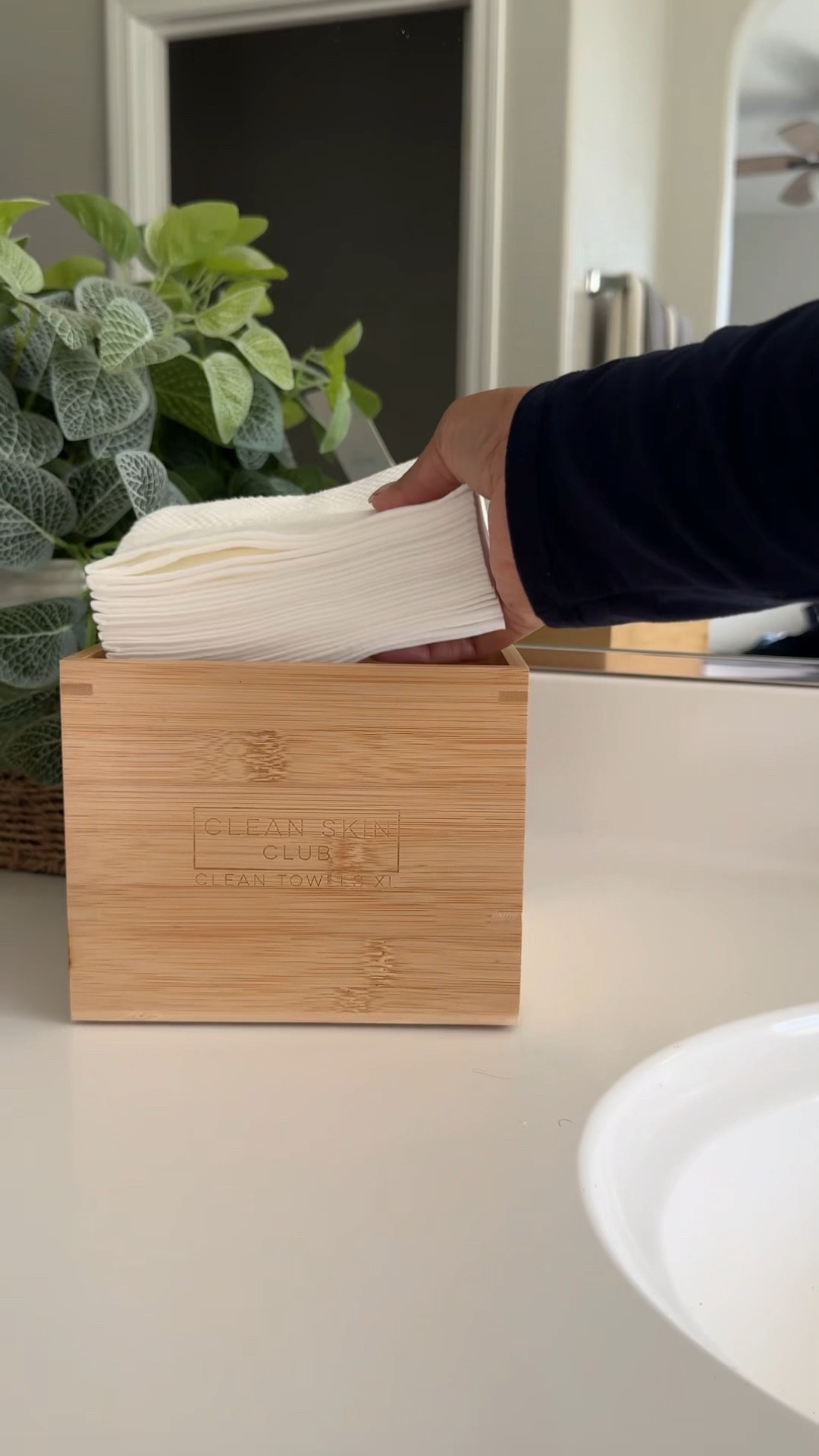 This is my non-negotiable 😉 #CleanSkinClub 

#LTKmomlife #LTKBeauty #LTKOver40