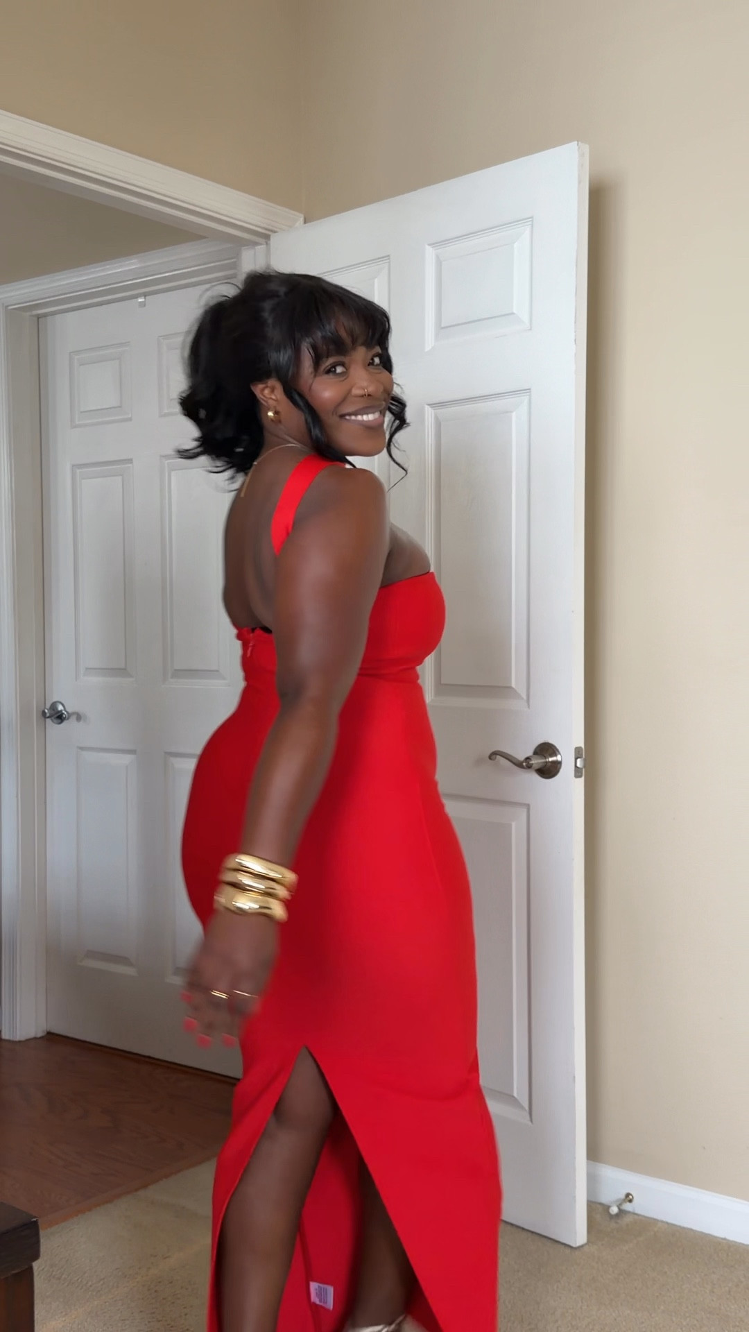 Valentine’s Day Outfit 🌹❤️
Dress is true to size: I’m wearing size MEDIUM 

#LTKPlusSize #LTKFindsUnder100 #LTKMidsize