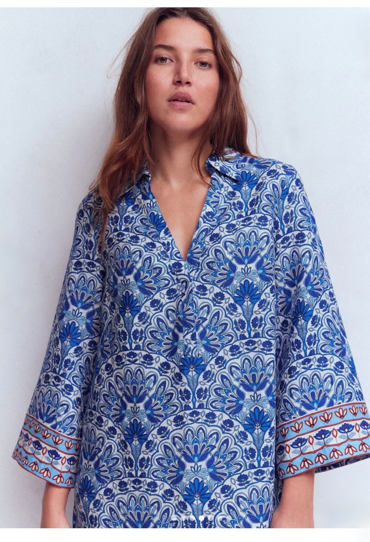 Carmen Linen Short Dress

Spring-summer is looking pretty groovy. This 70s-inspired kaftan-style dress is light as a feather with oversized sleeves and a flatteringly swingy shape. The linen fabric and short length make it cool enough for beach days or al fresco parties

#LTKActive #LTKSeasonal #LTKTravel