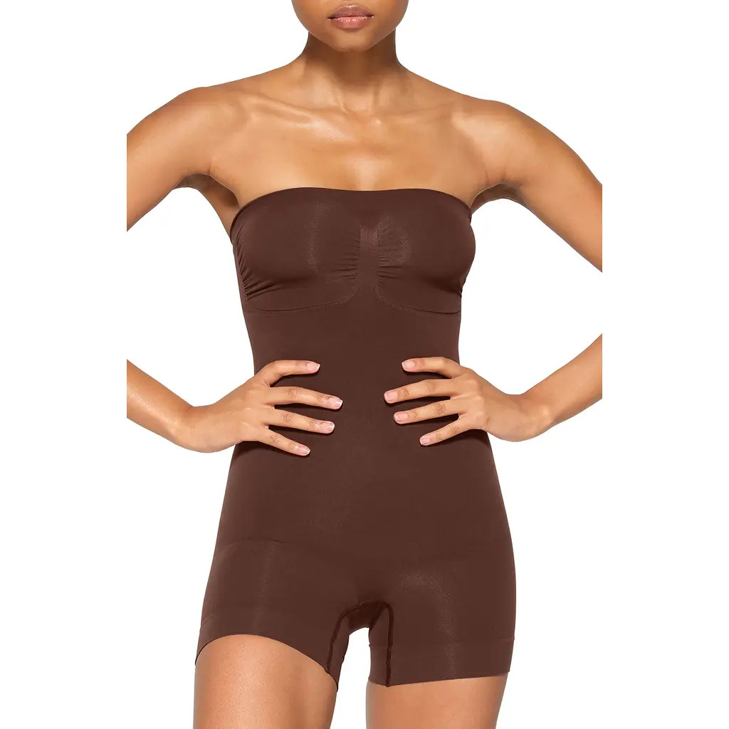 SKIMS Seamless Sculpt Strapless Shortie Bodysuit in Cocoa at Nordstrom, Size Small | Nordstrom
