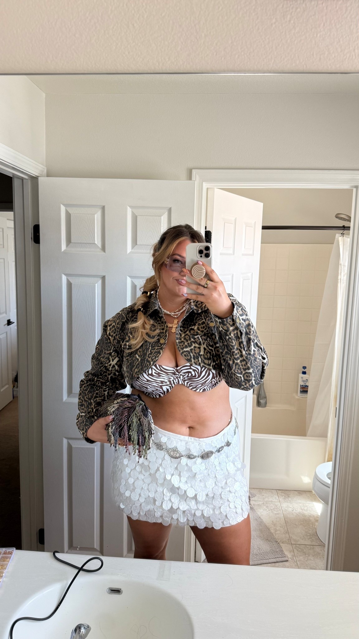 coachella day one outfit!! ⭐️🎡🎶

#LTKFestival #LTKStyleTip #LTKSeasonal