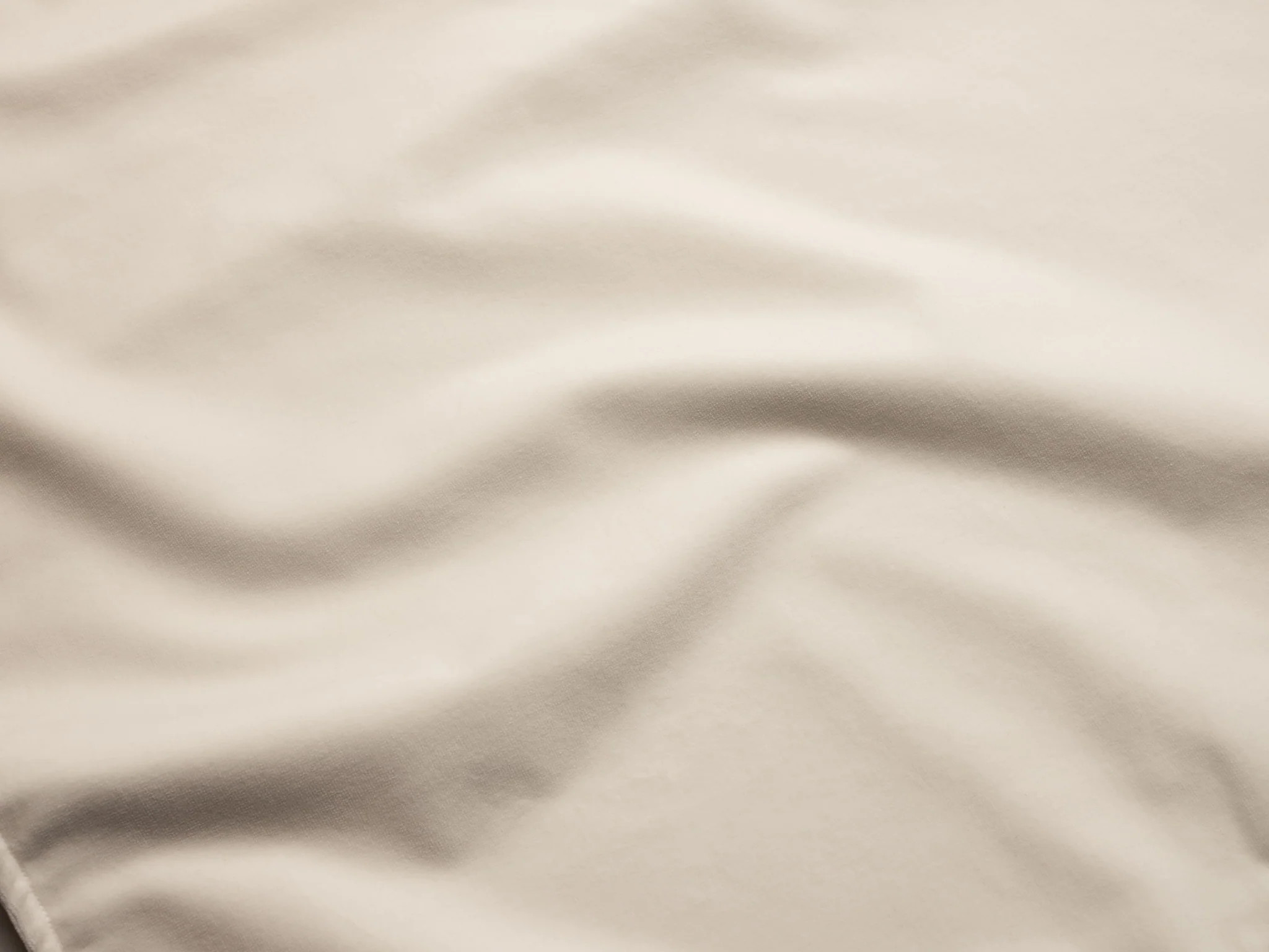 Cushion - Essential Velvet - Milkshake Cushion | Hommey