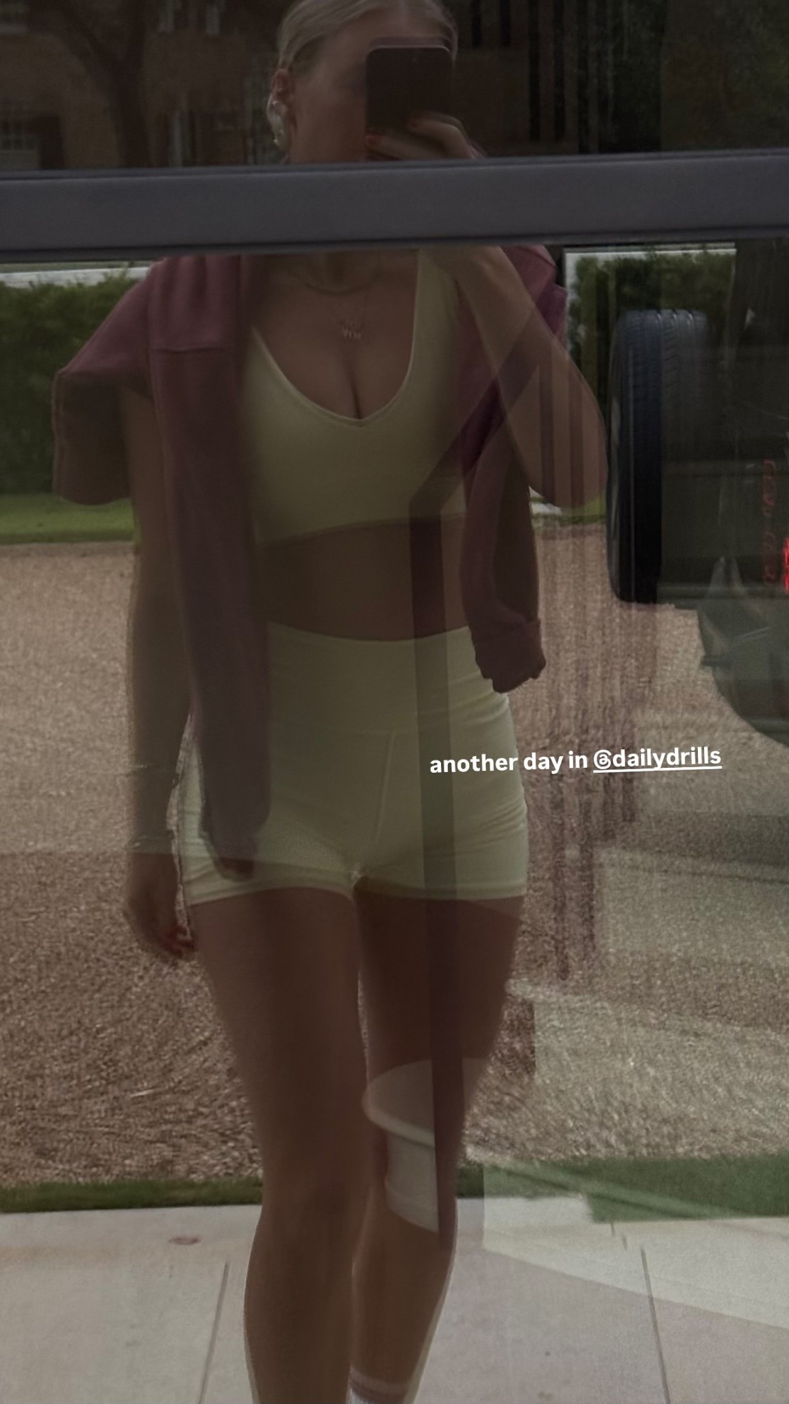 another day in daily drills ⭐️ love this butter yellow set

#LTKActive #LTKFindsUnder100 #LTKStyleTip