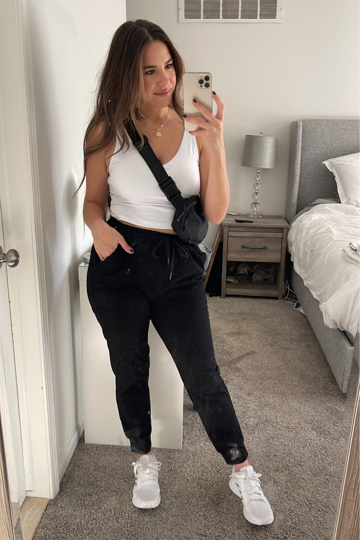 Casual outfit. Affordable style. Everyday outfit. Basic outfit. 

Tank size M
Joggers size M

#LTKfit #LTKunder50 #LTKFind