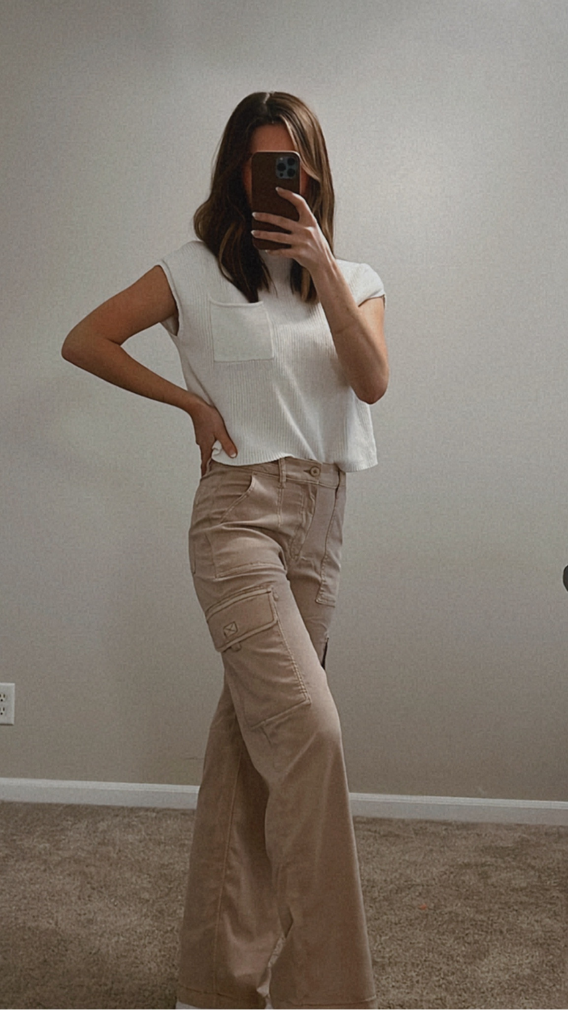 Super comfy cargo pants from American Eagle! They come in several different colors 🫶🏼

#LTKfindsunder50 #LTKstyletip #LTKsalealert