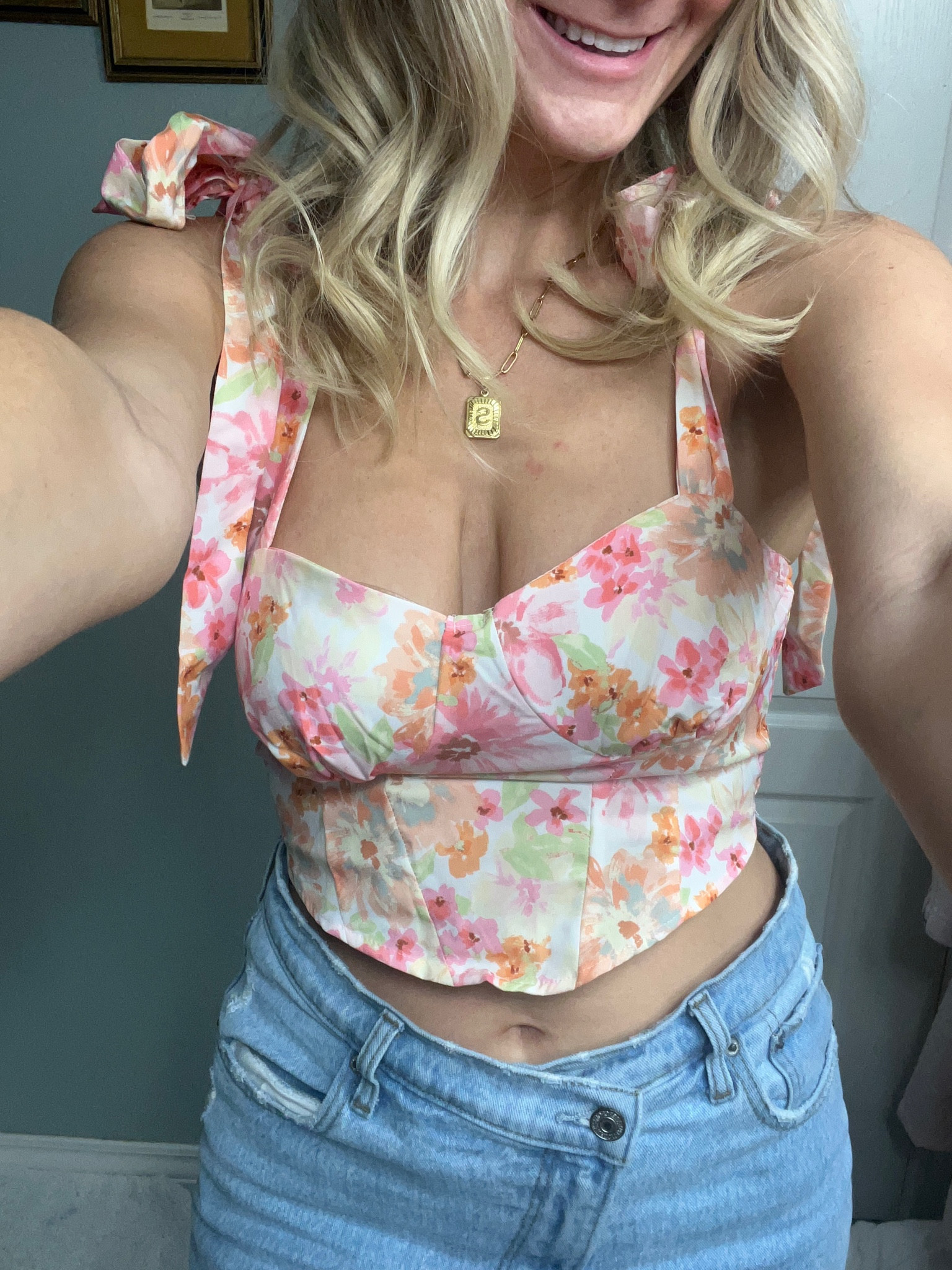 The deets! Such a fun going out or dinner outfit! 💓❤️💓 

#LTKfindsunder50 #LTKSeasonal #LTKU