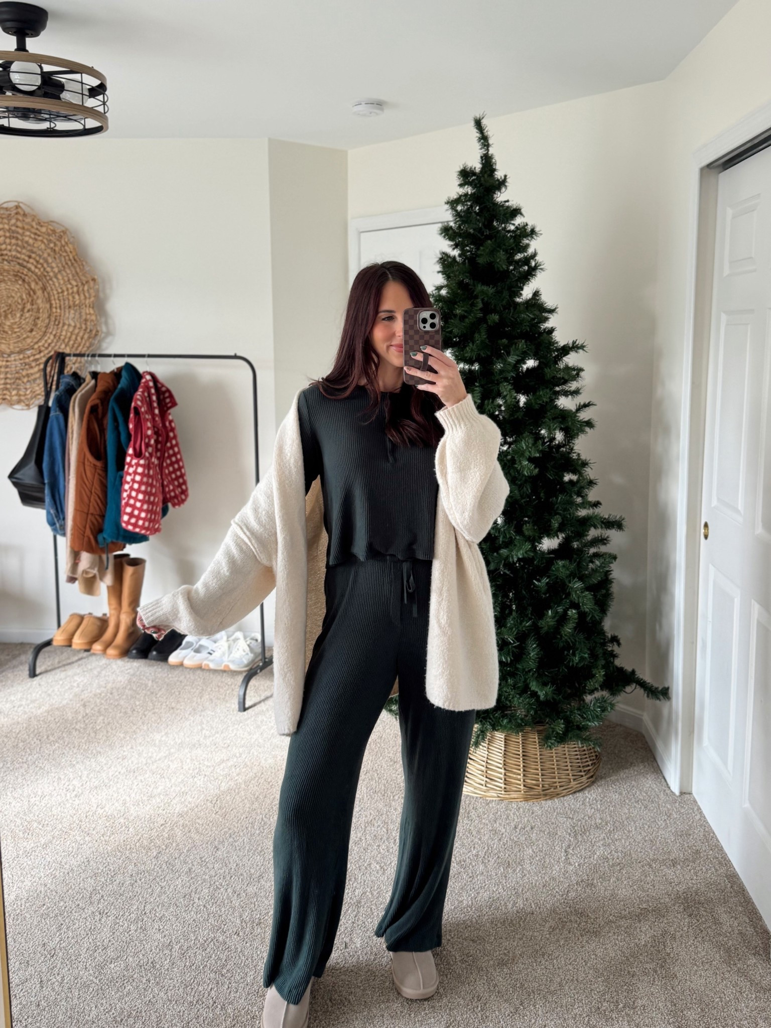 Everything runs TTS! (Size M)

#LTKHoliday #LTKmomlife #LTKootd