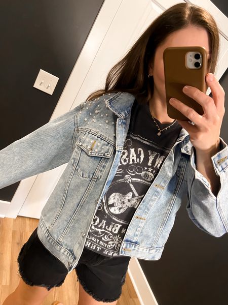 Perfect oversized denim jacket! Embellished jean jacket with pearls. I’d wear this outfit for a Morgan Wallen concert or any country concert this summer!

#LTKfindsunder50 #LTKstyletip
