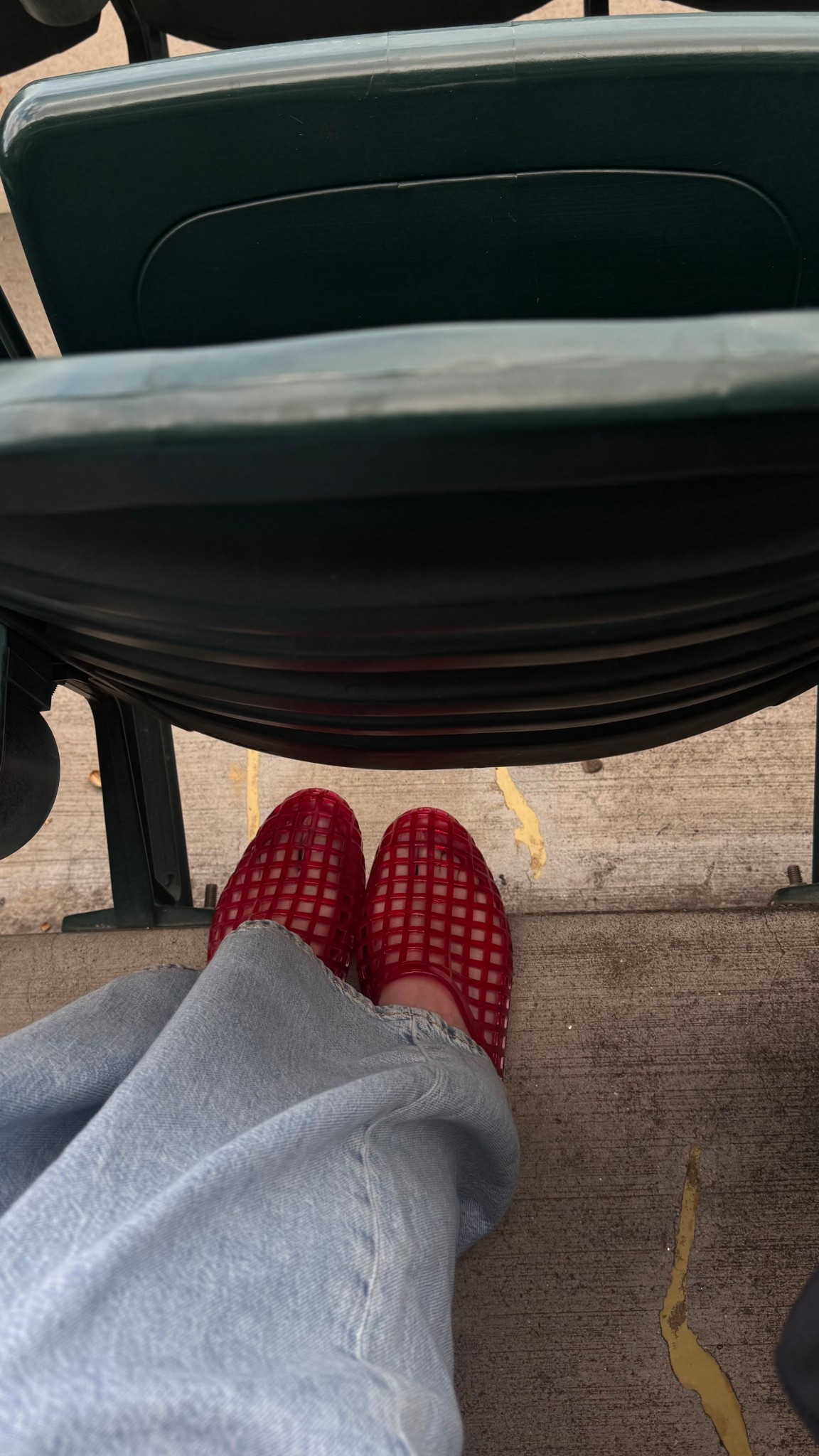 baseball is back 🧢⚾️❤️

jelly shoes , spring shoes , red shoes 

#LTKootd
