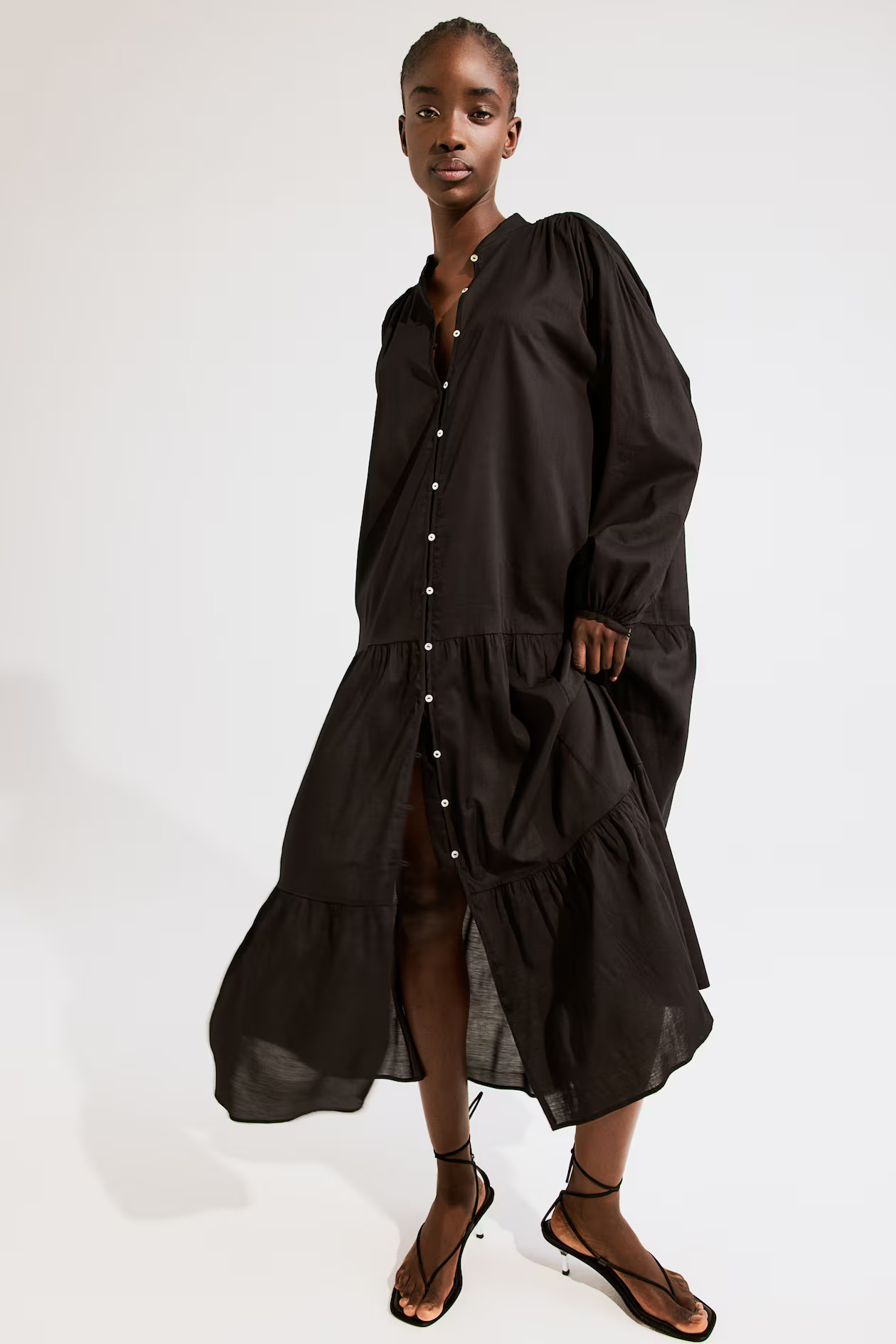 Tiered maxi dress - Long sleeve - Long - Green/Patterned - Ladies | H&M GB | H&M (UK, MY, IN, SG, PH, TW, HK)