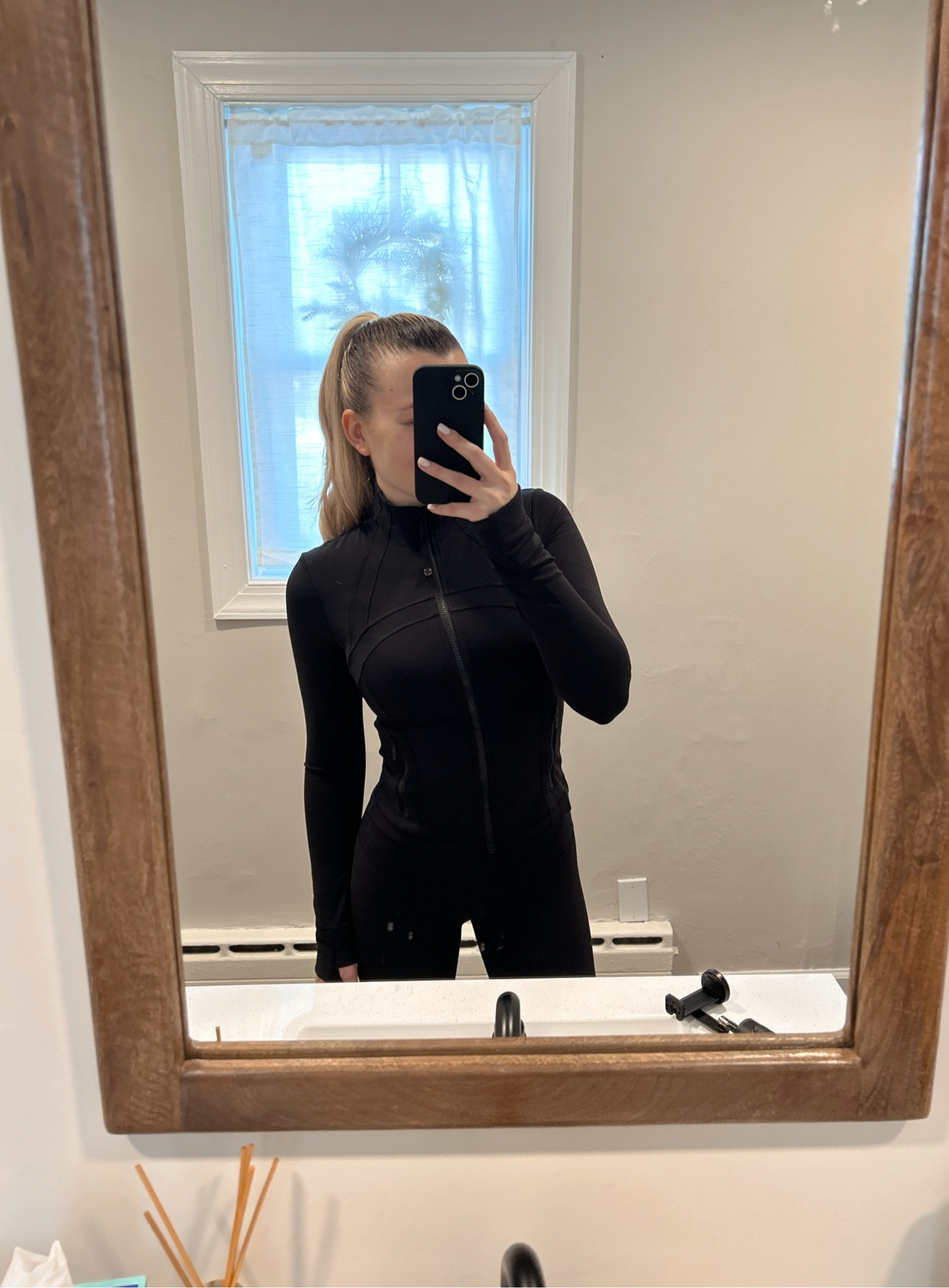 Pilates outfit ✨ wearing size 4 in the jacket & 2 in leggings, 28'🖤

#LTKfindsunder100 #LTKfitness #LTKsalealert