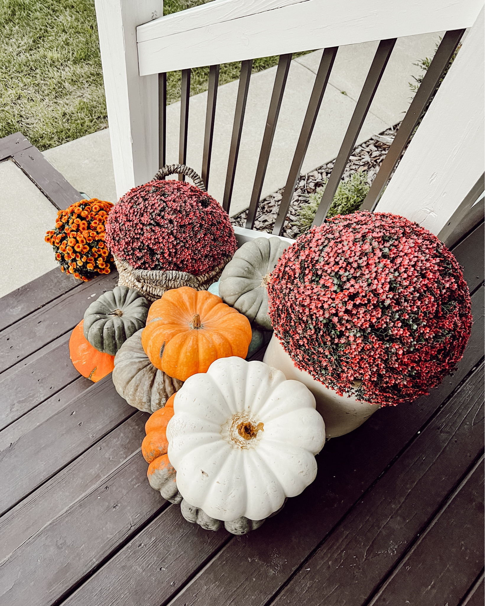 Sharing some pics of how my fall porch turned out and I’m obsessed. Still loving these faux mums because I don’t ever have to worry about watering them! 🙌🏻

#LTKSeasonal #LTKHome #LTKHalloween