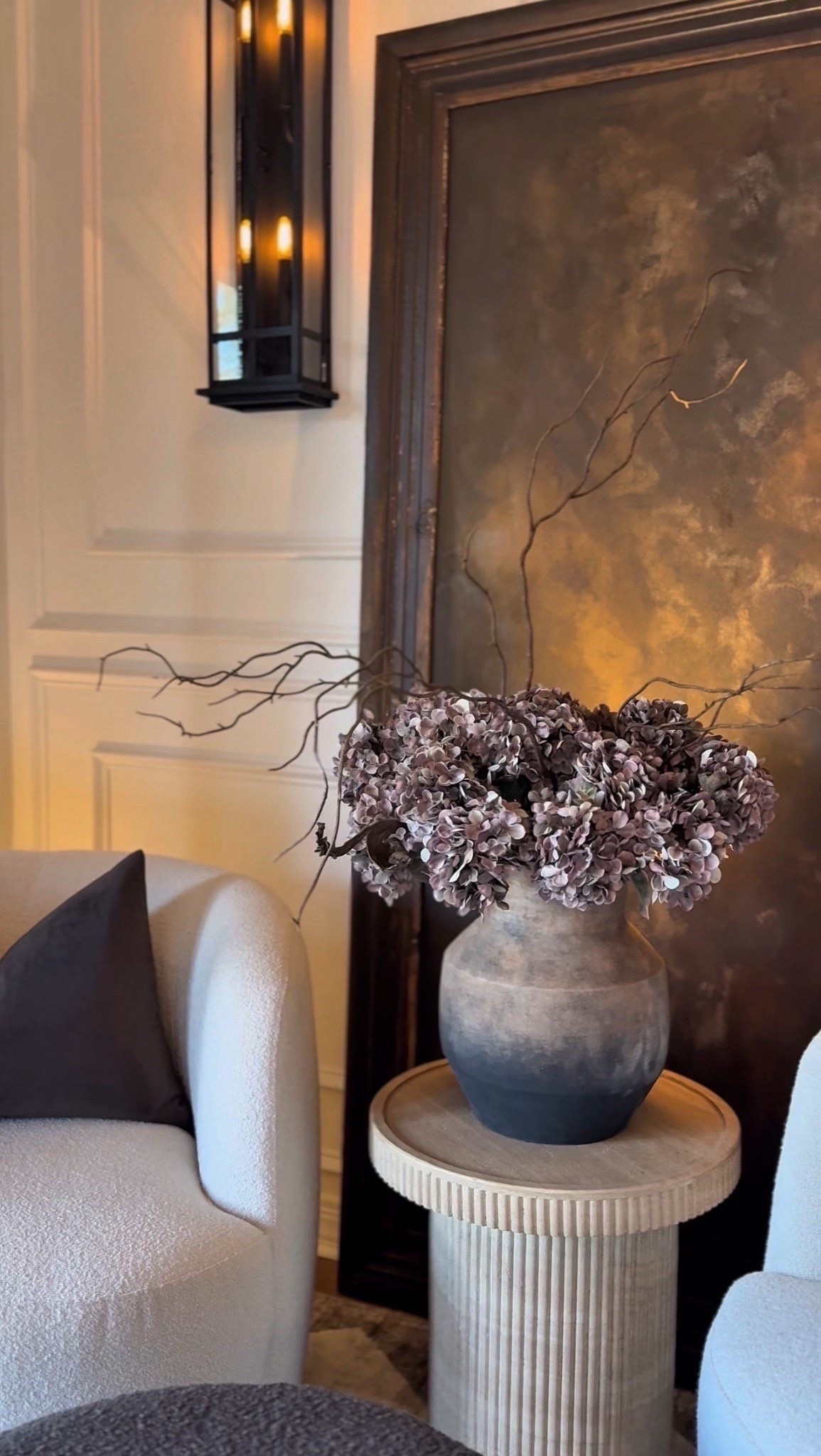 This vase, florals and faux sticks may be one of my favorite combinations. I love how the texture and darker tones play against the wall color it adds just the right moody touch to this little corner.🤎

#texturedvase #moodydecor #neutralhomestyle #floralarrangement #earthyinteriors #summerthompsonstyles


#LTKvlog #LTKHome #LTKdayinmylife