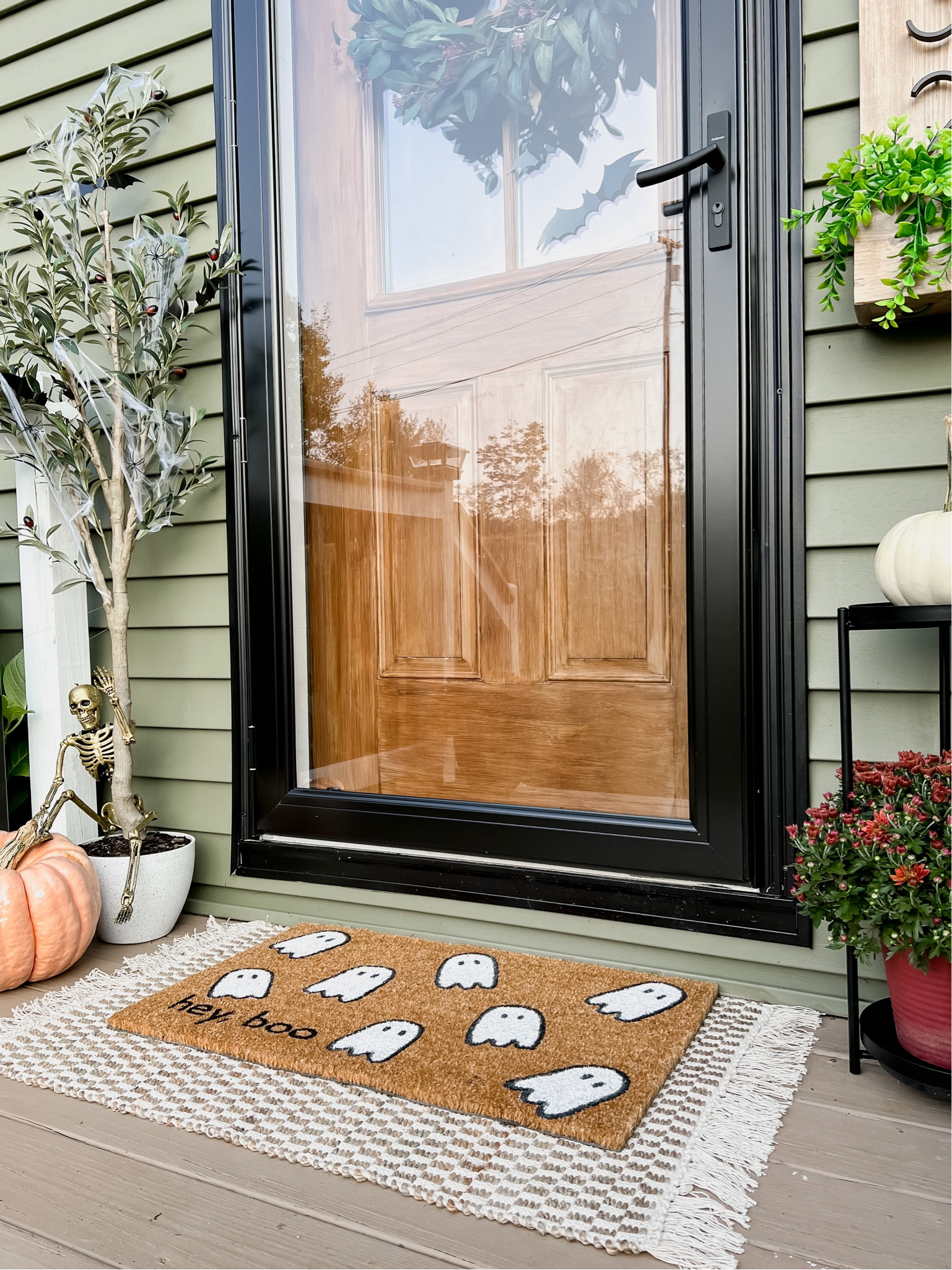 DIY Halloween Doormat! 

#LTKSeasonal #LTKhome #LTKHalloween