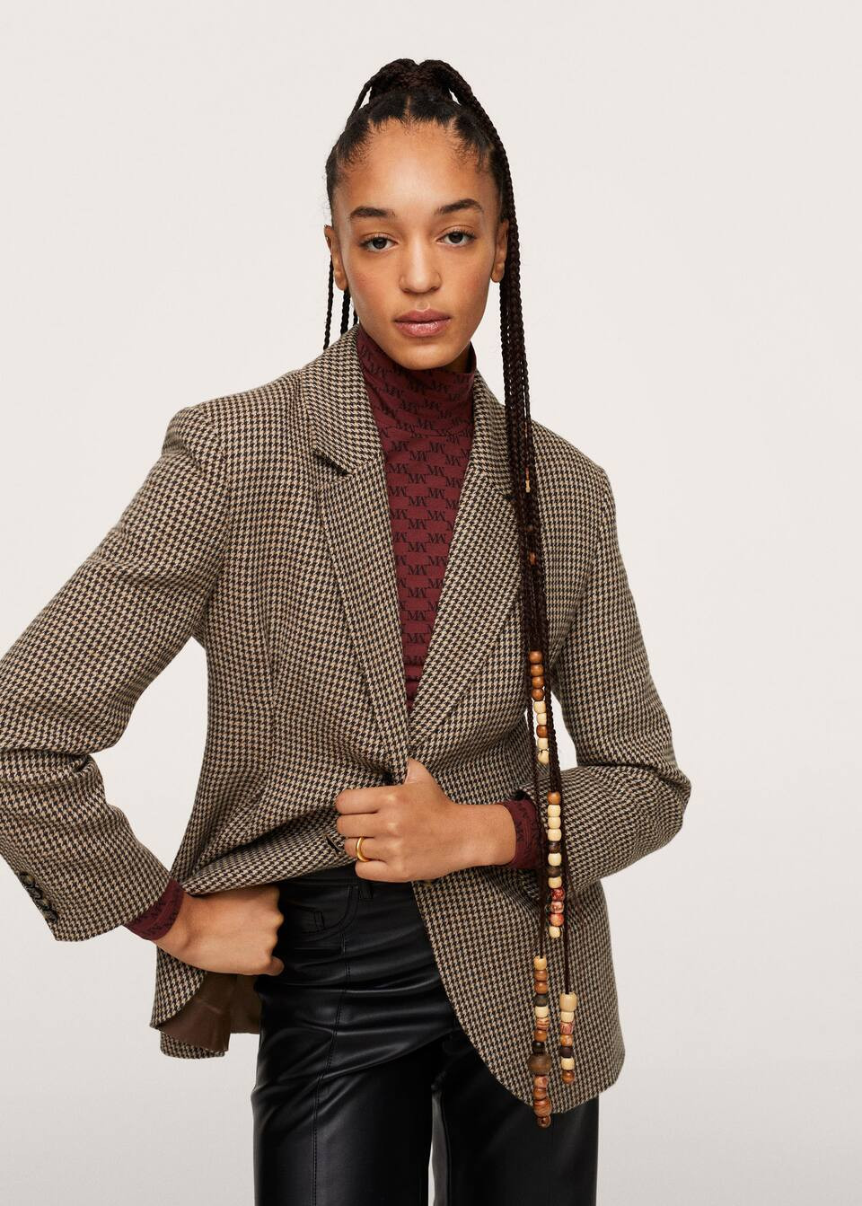 Pleat detail blazer | MANGO (US)