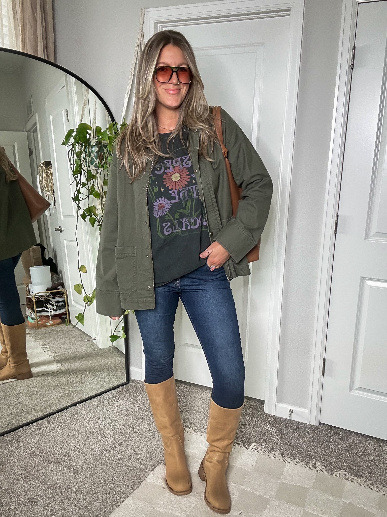 Large tee, large tall barn jacket, 30 long jeans, 11 reg boots 
🇨🇦 I added the Canadian links at the end 

#LTKOver40 #LTKTall #LTKMidsize