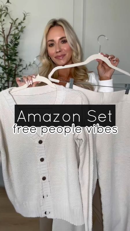Amazon cozy set // wearing a small in set and runs tts. Shoes are so comfy and run tts.



Amazon fashion. Amazon outfit. Cozy outfit. Lounge wear. Women’s fashion. Fall fashion. Free people outfit. 

#LTKfindsunder50 #LTKGiftGuide #LTKstyletip